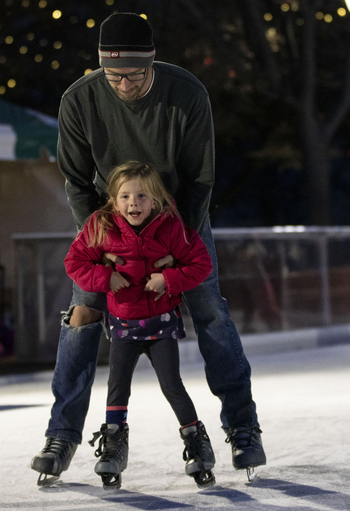 111619-news-iceskating 18.jpg